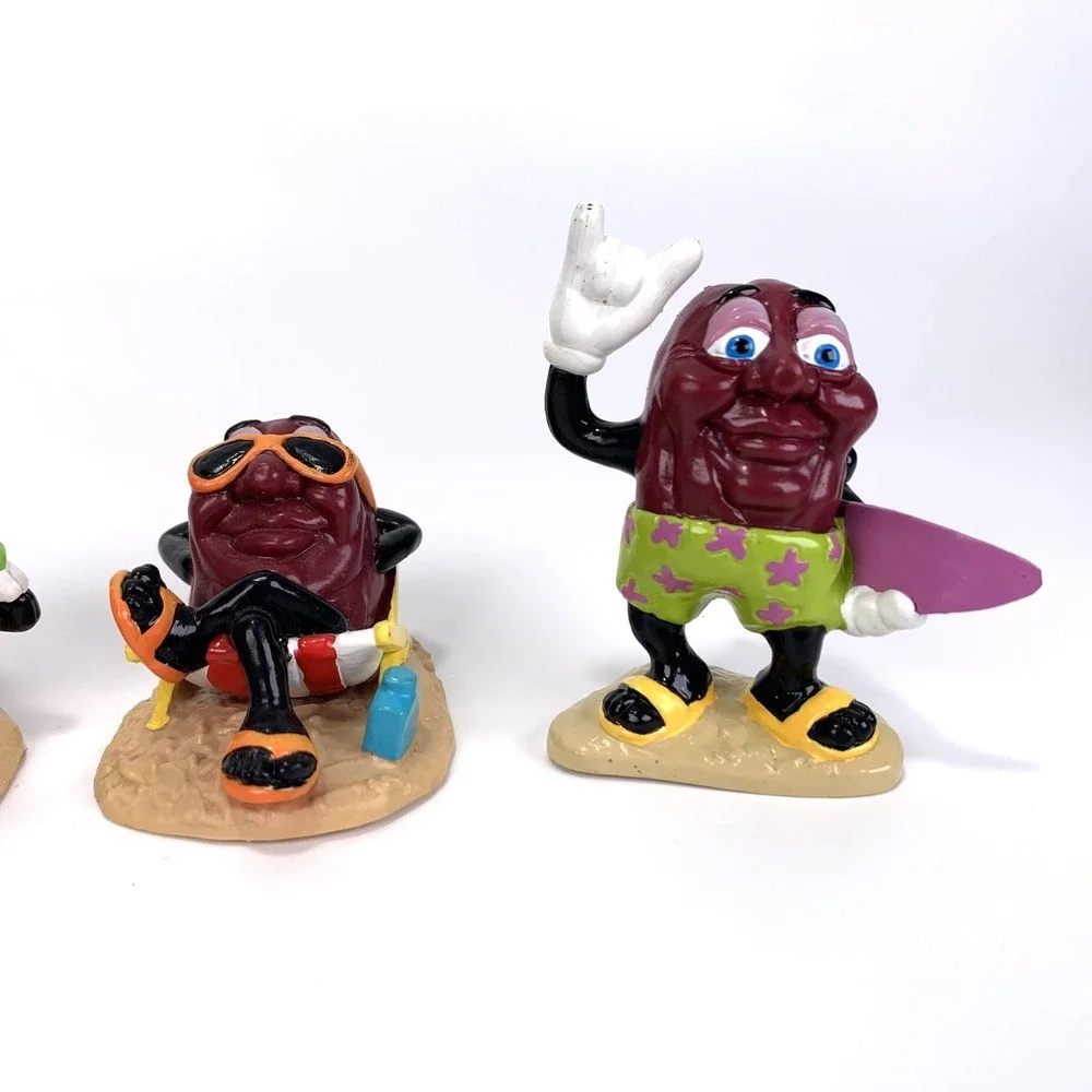 1988‎ California Raisins 4 PVC figures Beach Raisin Set Surfer Hula Girl Vtg